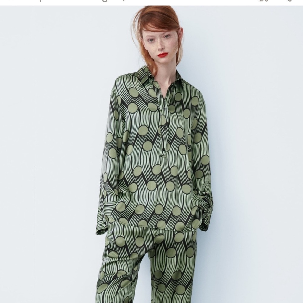 Zara sage green black flowy printer quarter button satin topsize XlArge